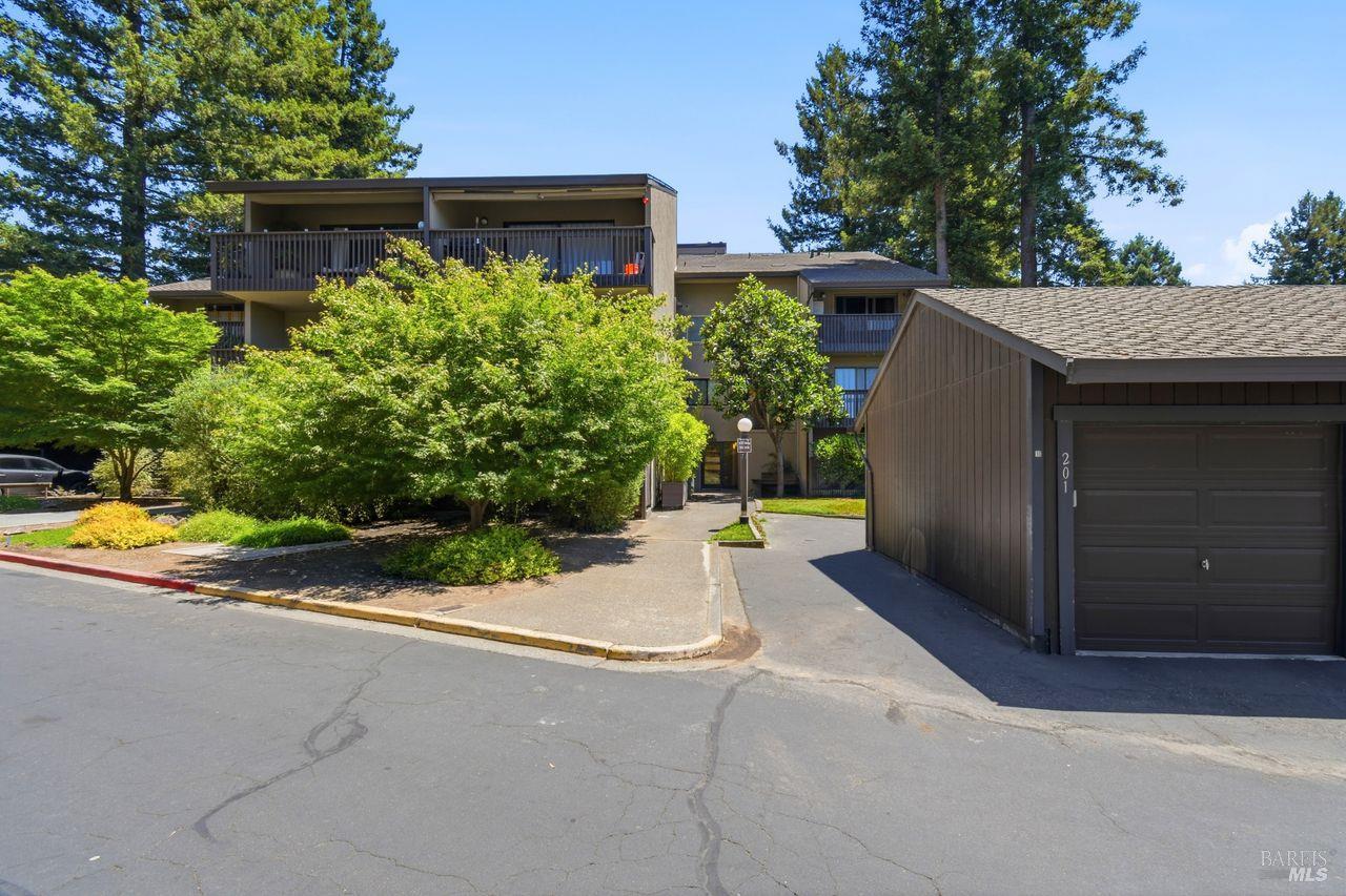 300 Los Alamos Road Santa Rosa CA 95409