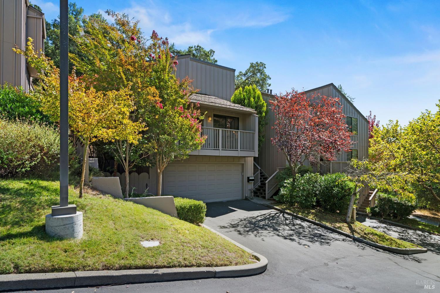 4 Hawk Ridge Court Novato CA 94949