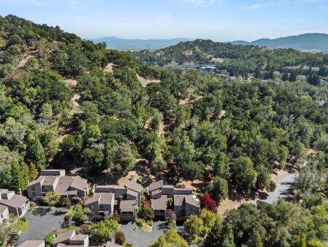 4 Hawk Ridge Court Novato CA 94949