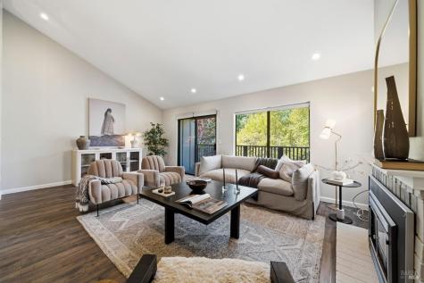 4 Hawk Ridge Court Novato CA 94949