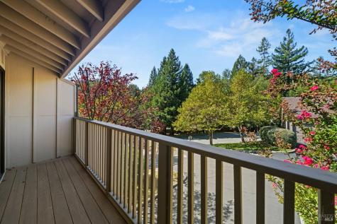 4 Hawk Ridge Court Novato CA 94949