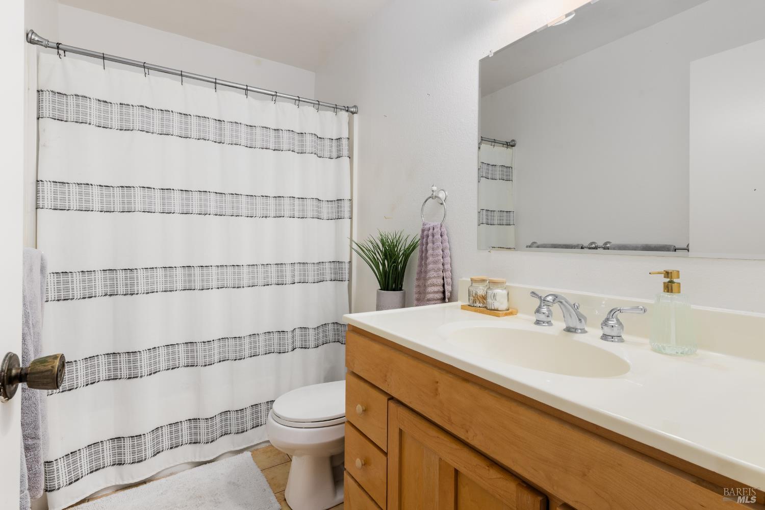 1430 Parkway Drive Rohnert Park CA 94928