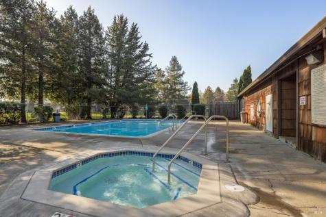1430 Parkway Drive Rohnert Park CA 94928