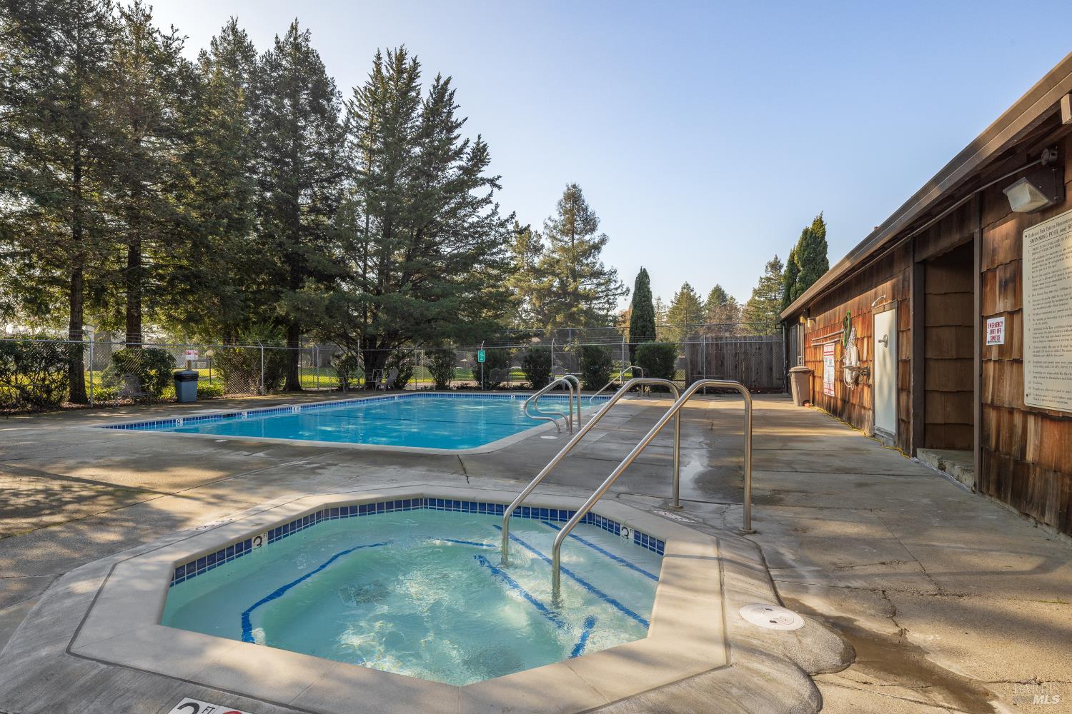1430 Parkway Drive Rohnert Park CA 94928