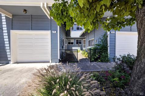 41 Meadowbrook Court Cotati CA 94931