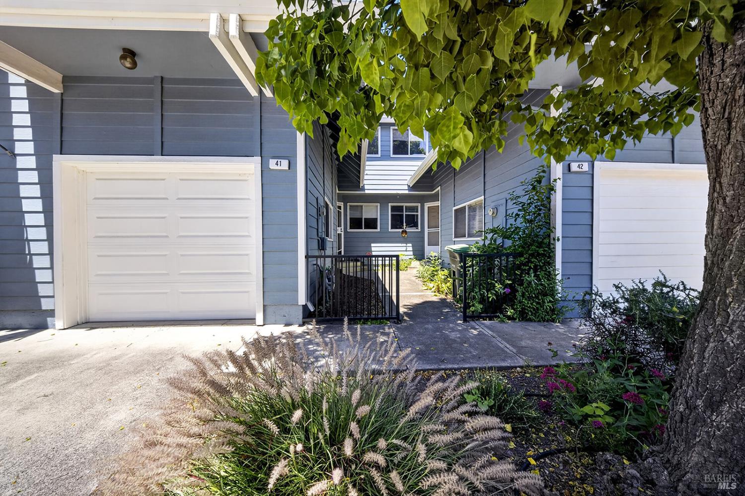 41 Meadowbrook Court Cotati CA 94931