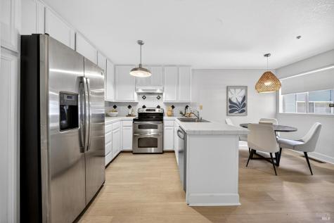 41 Meadowbrook Court Cotati CA 94931