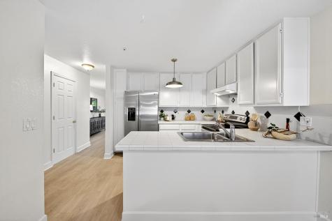 41 Meadowbrook Court Cotati CA 94931