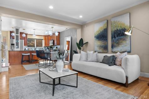 12 Rain Tree Court Petaluma CA 94952