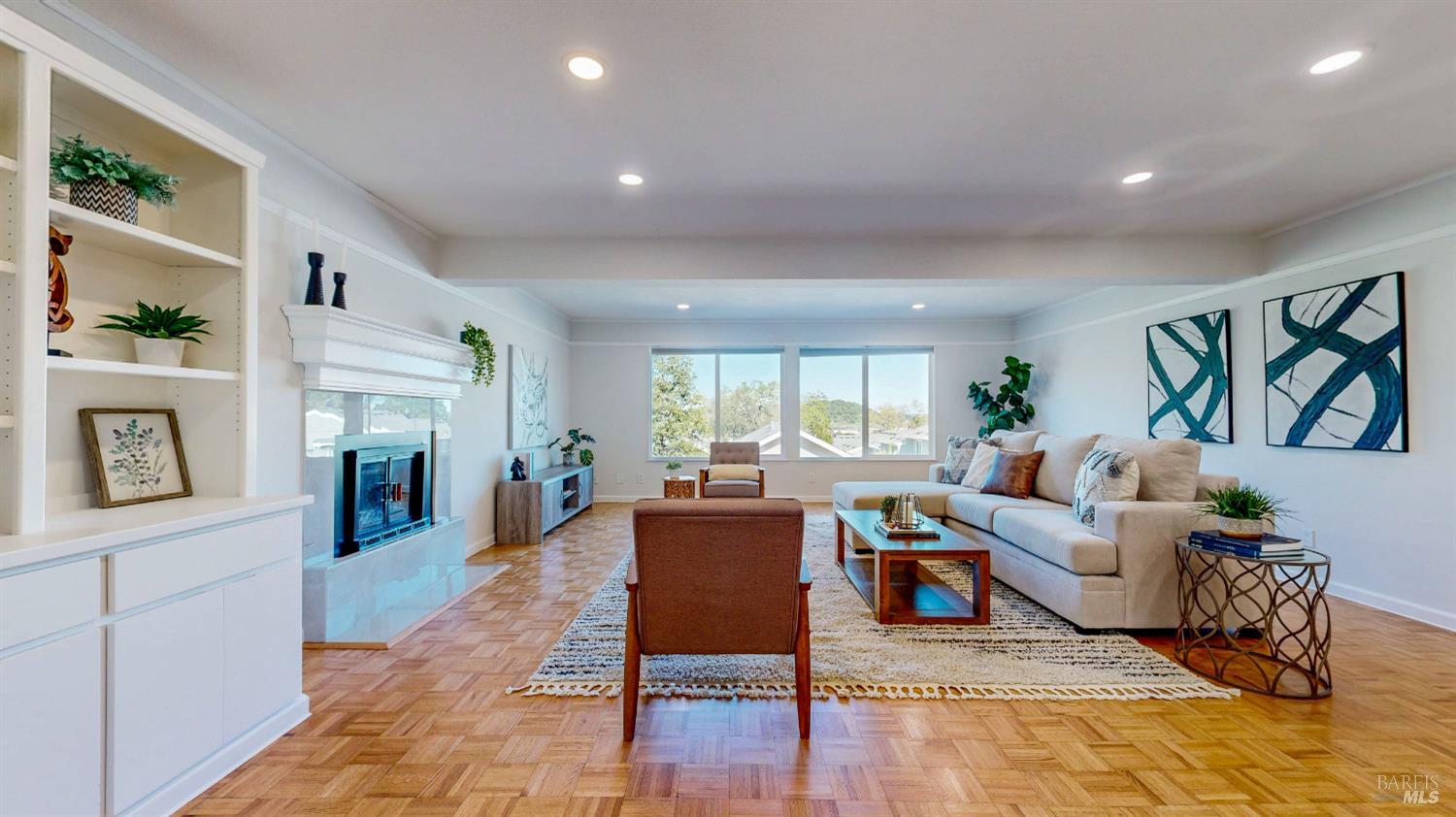 1253 Royal Oak Terrace Novato CA 94947