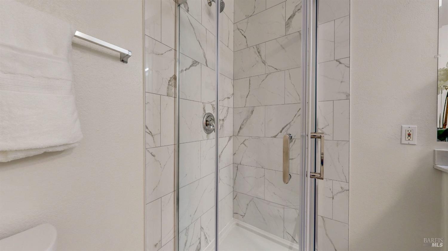 1253 Royal Oak Terrace Novato CA 94947
