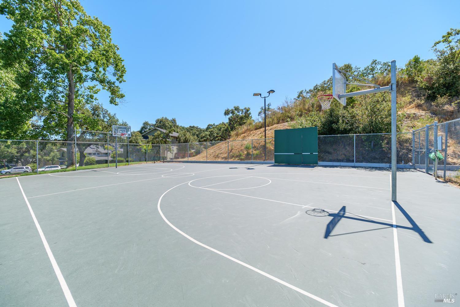 1253 Royal Oak Terrace Novato CA 94947