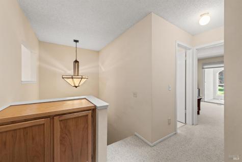 2324 Lakeview Drive Santa Rosa CA 95405