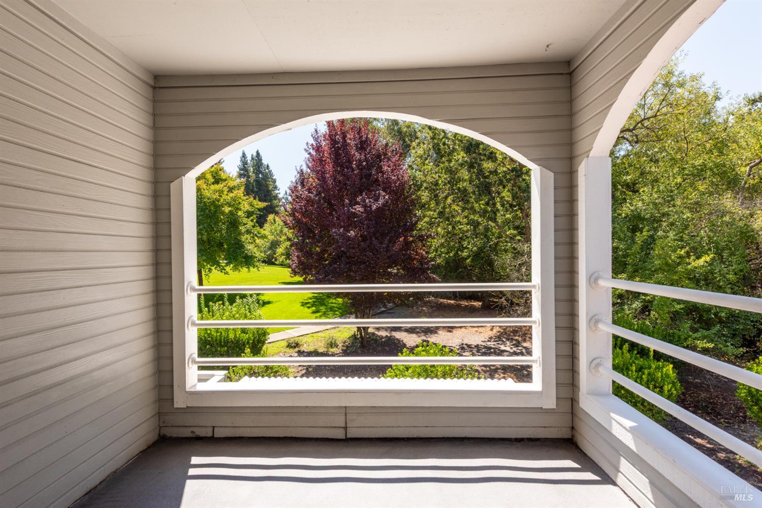 2324 Lakeview Drive Santa Rosa CA 95405