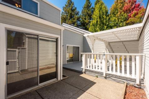 2324 Lakeview Drive Santa Rosa CA 95405