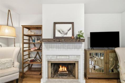 1536 Mission Boulevard Santa Rosa CA 95409