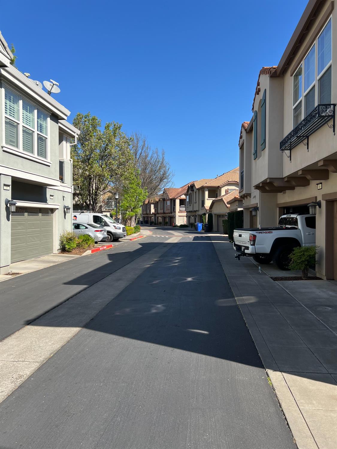72 S Rio Rapido Tracy CA 95391