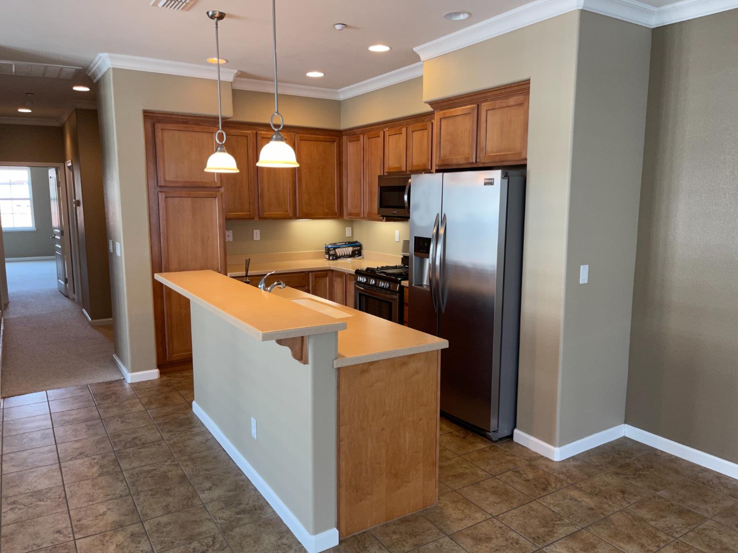 72 S Rio Rapido Tracy CA 95391