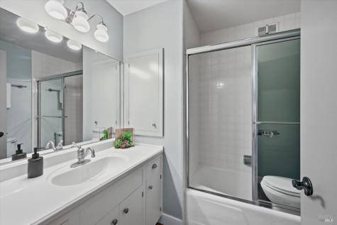5 Sausalito Boulevard Sausalito CA 94965