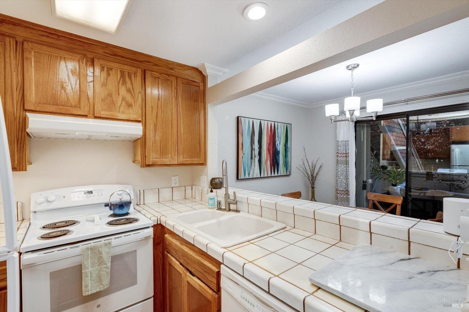 901 Russell Avenue Santa Rosa CA 95403
