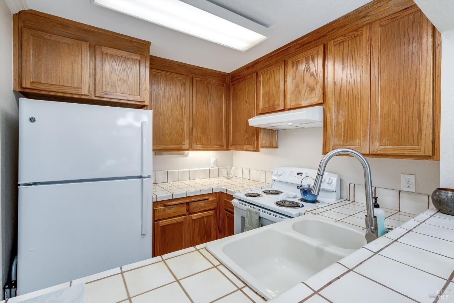 901 Russell Avenue Santa Rosa CA 95403