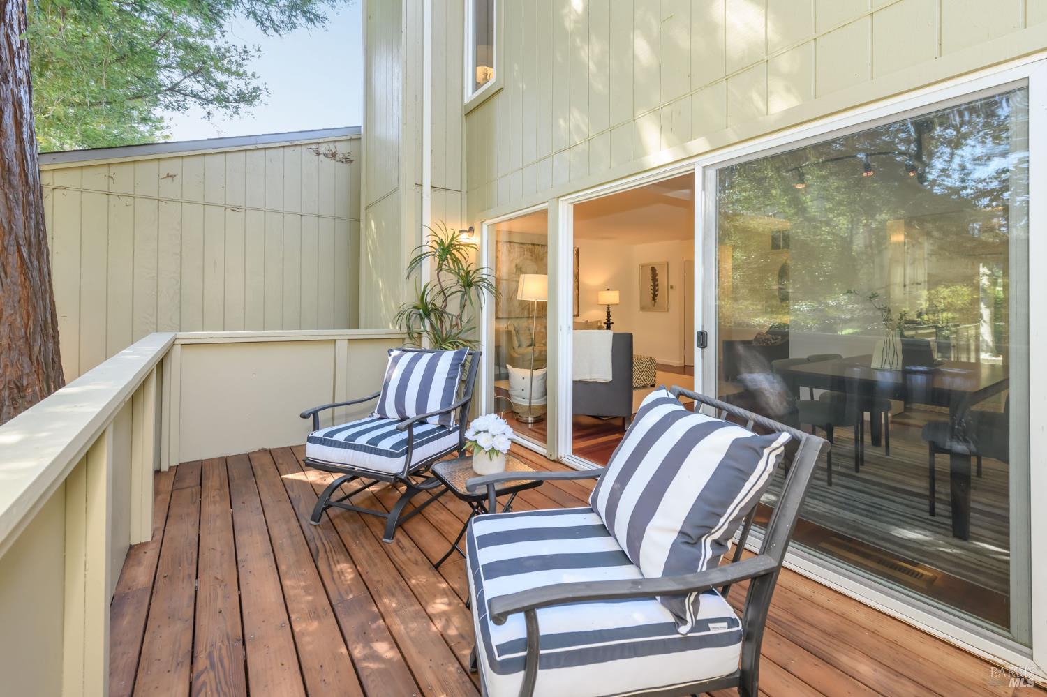 36 Schmidt Lane San Rafael CA 94903