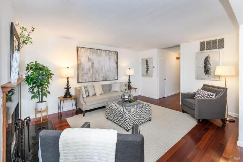 36 Schmidt Lane San Rafael CA 94903