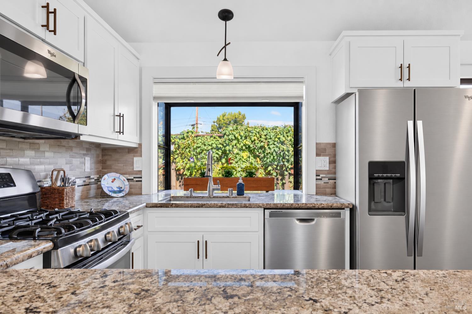 21 Natalie Circle Petaluma CA 94952