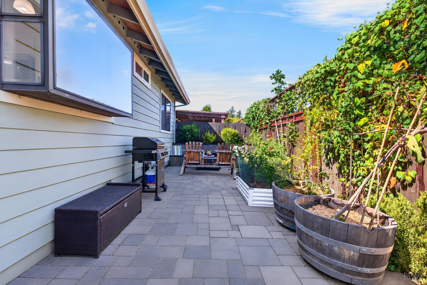 21 Natalie Circle Petaluma CA 94952