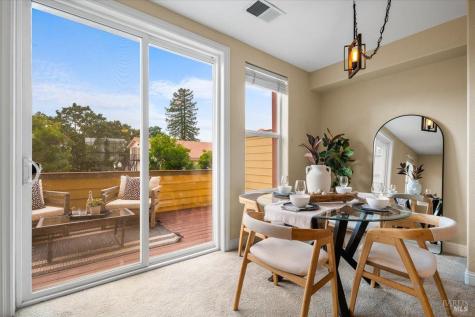 19 Johnson Street Windsor CA 95492