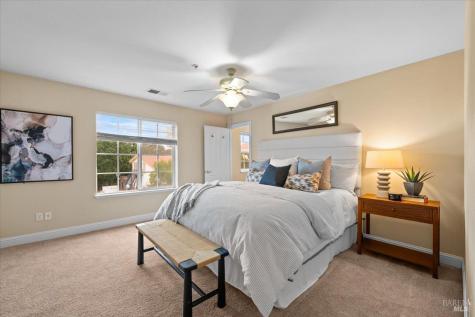 19 Johnson Street Windsor CA 95492