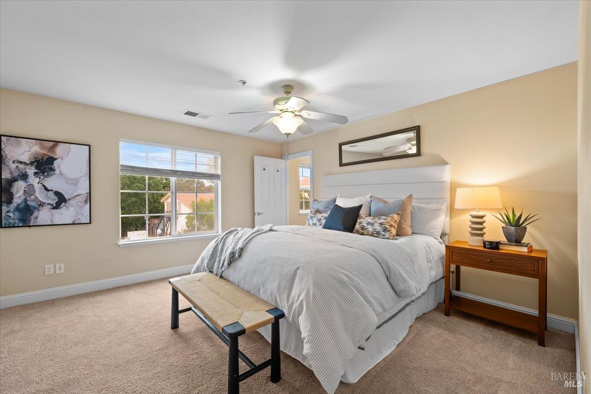 19 Johnson Street Windsor CA 95492