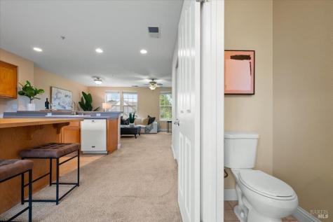 19 Johnson Street Windsor CA 95492