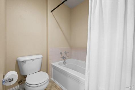 19 Johnson Street Windsor CA 95492