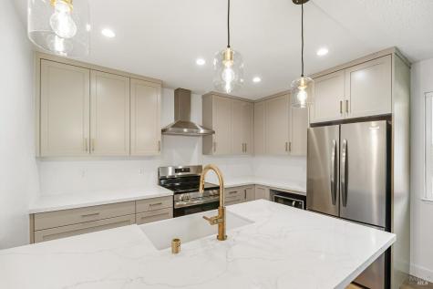 36 Lassen Lane Novato CA 94947