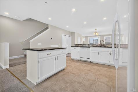 766 Mcclelland Drive Windsor CA 95492