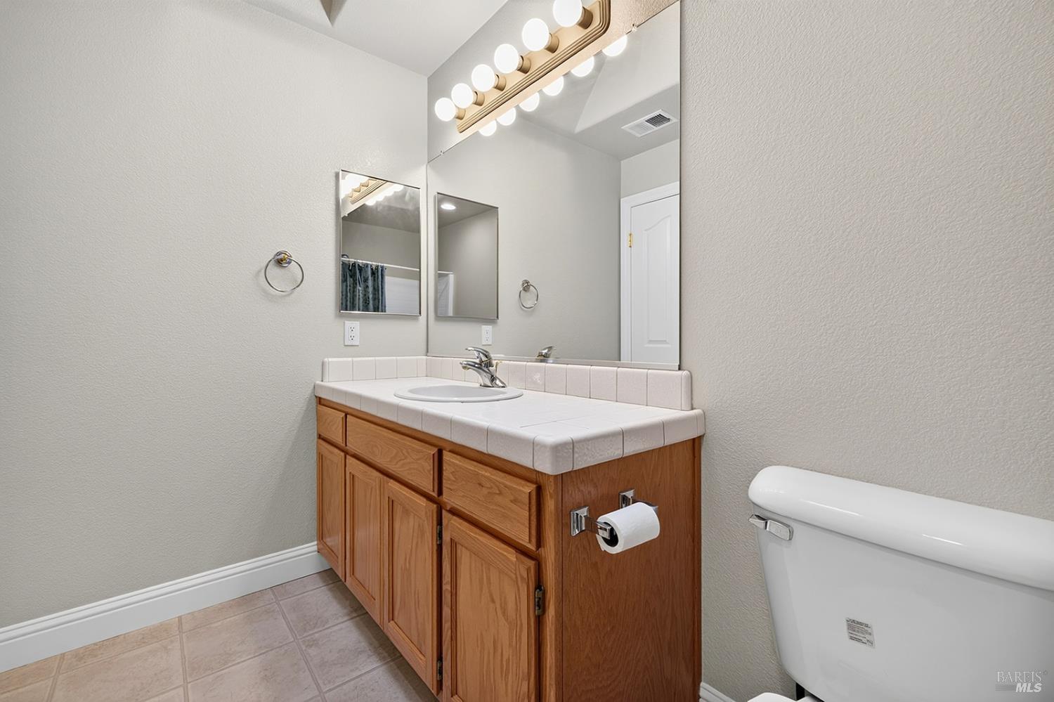 766 Mcclelland Drive Windsor CA 95492