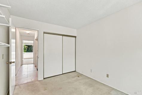 7 Rosemary Court Novato CA 94945