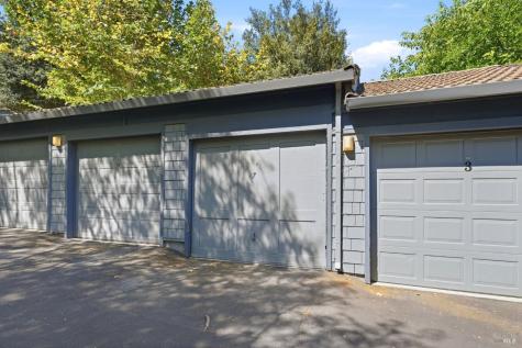 7 Rosemary Court Novato CA 94945