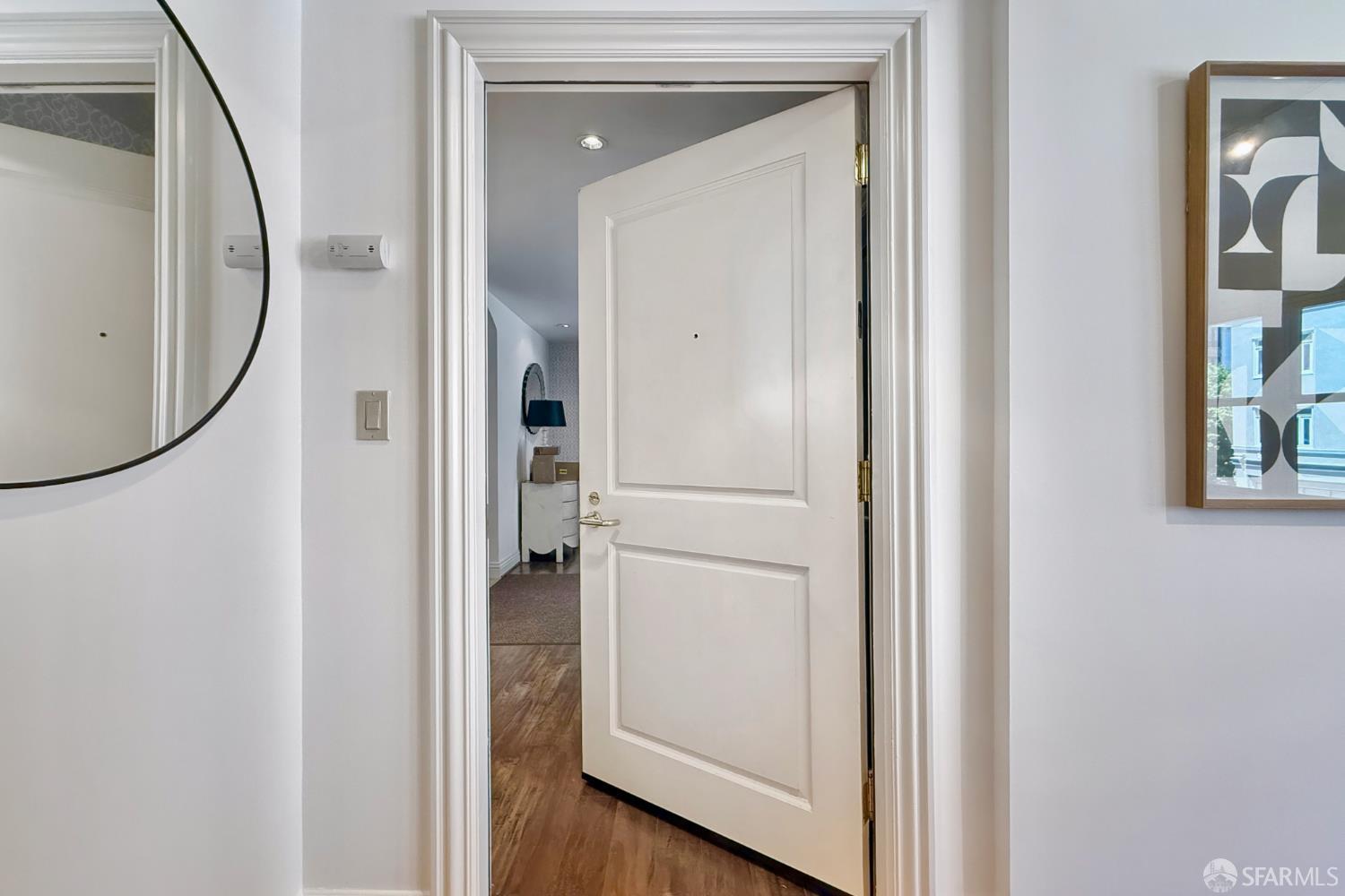 725 Pine Street San Francisco CA 94108