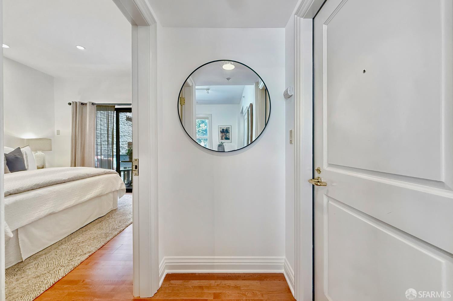 725 Pine Street San Francisco CA 94108