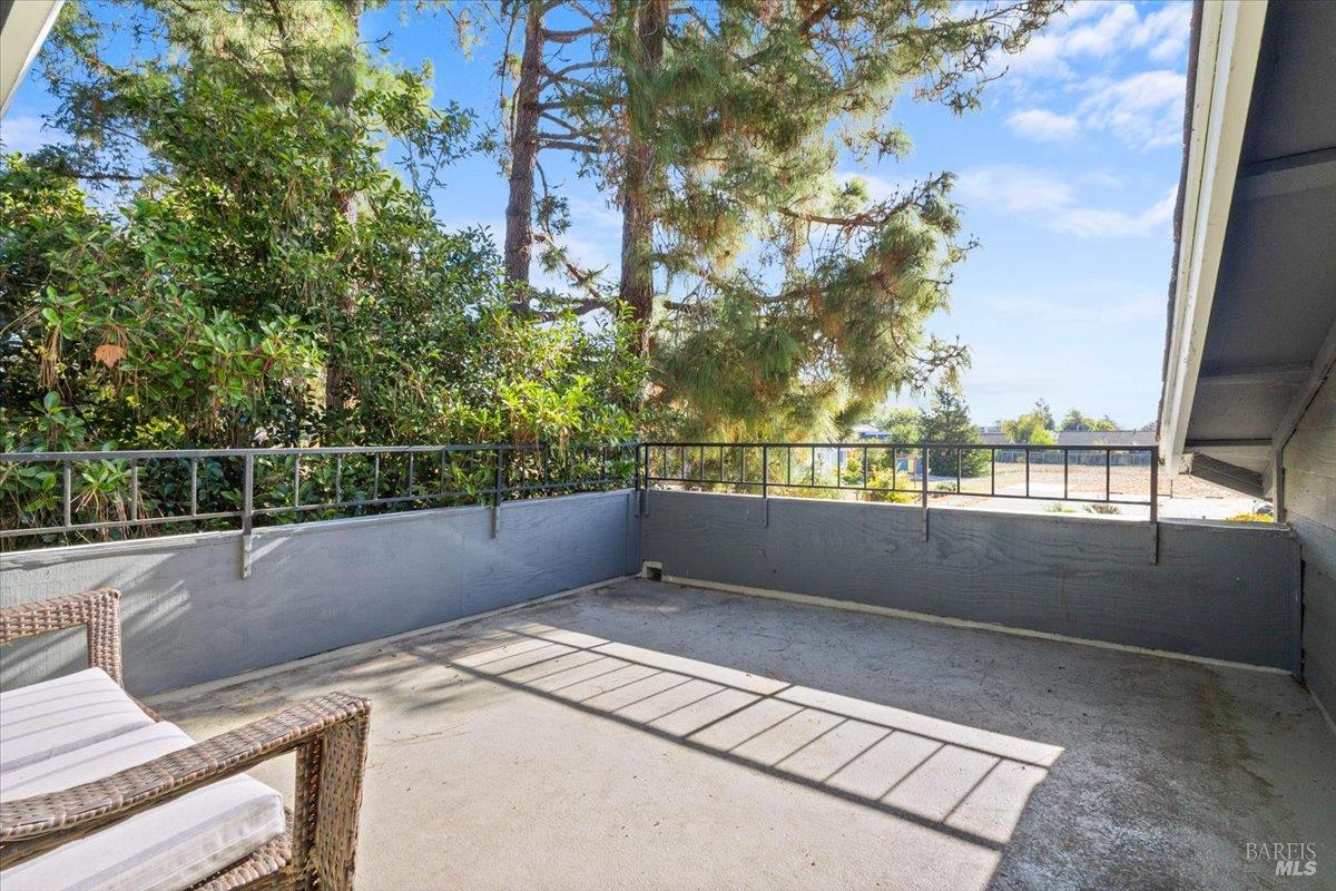 904 Marylyn Circle Petaluma CA 94954