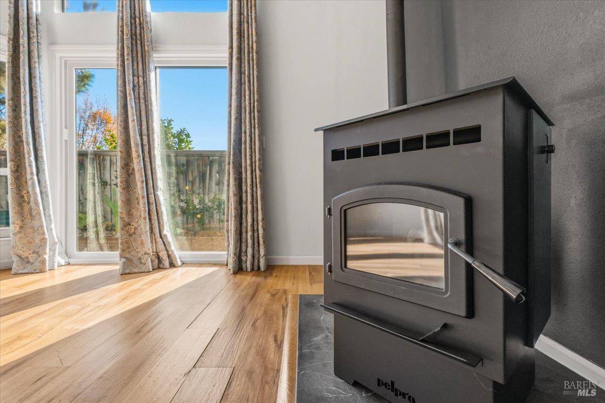 904 Marylyn Circle Petaluma CA 94954