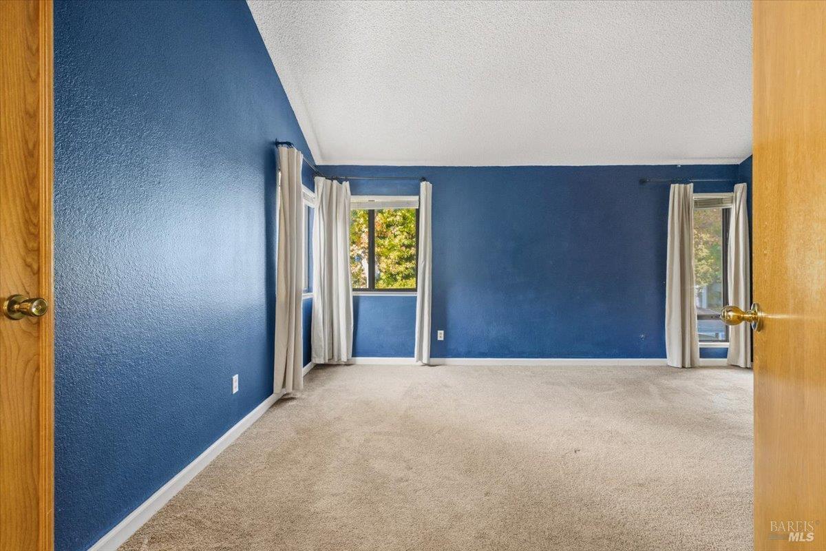904 Marylyn Circle Petaluma CA 94954