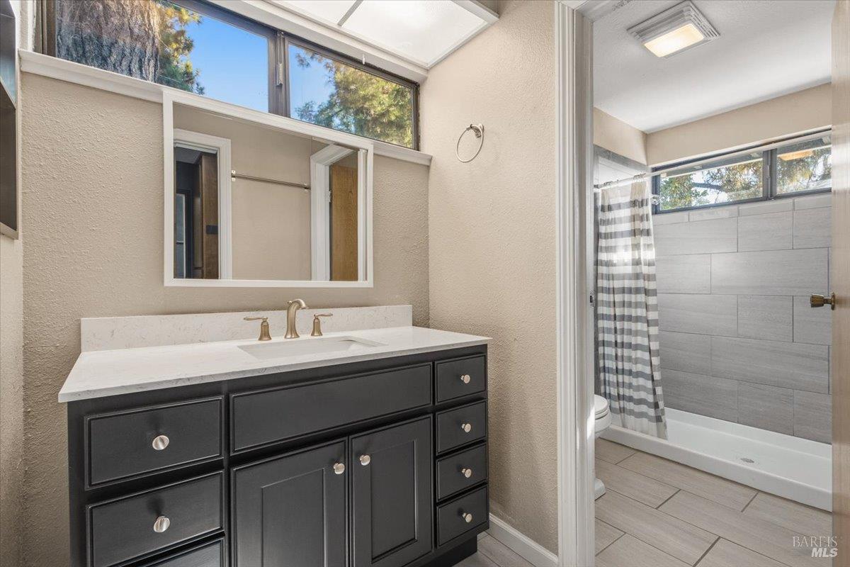 904 Marylyn Circle Petaluma CA 94954