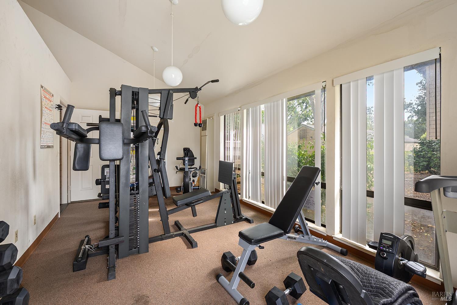425 Mission Boulevard Santa Rosa CA 95409