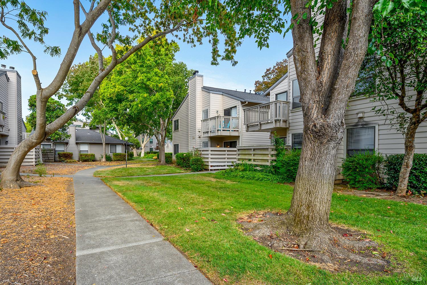 425 Mission Boulevard Santa Rosa CA 95409