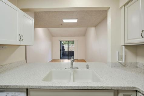 16 Redwood Court Santa Rosa CA 95409