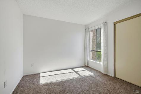 16 Redwood Court Santa Rosa CA 95409