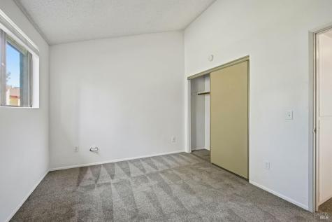 16 Redwood Court Santa Rosa CA 95409